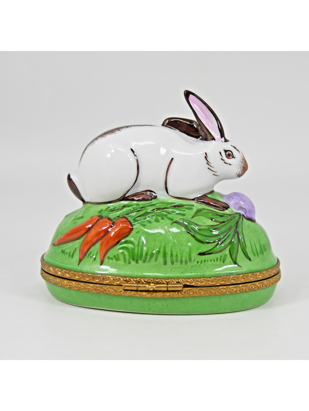 Limoges Hinged Trinket Box France Bunny Rabbit Carrots Raddish VTG CHIP AS IS